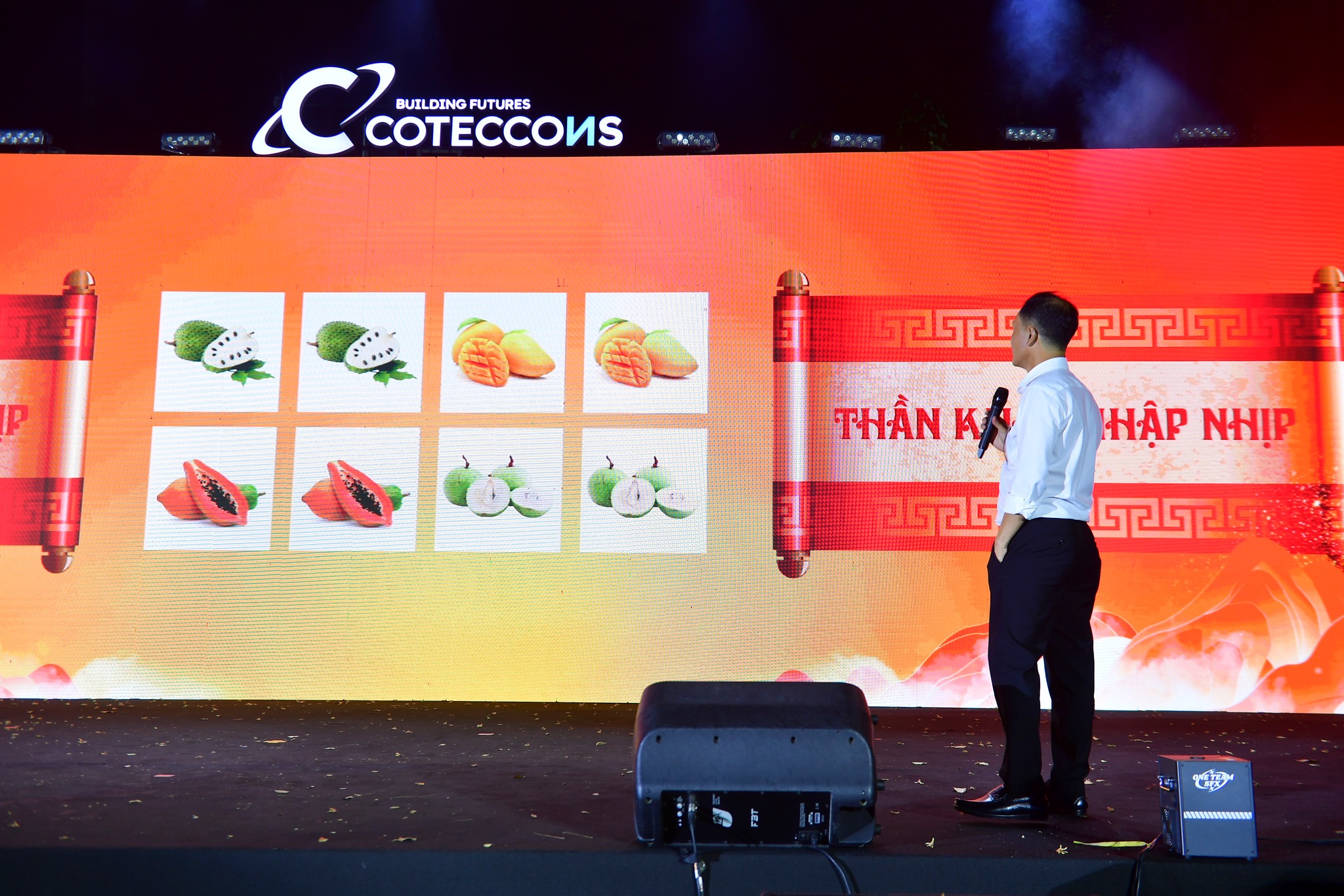 Than-khau-nhap-nhip-la-mot-trong-nhung-tro-choi-tiec-year-end-party-ly-tuong