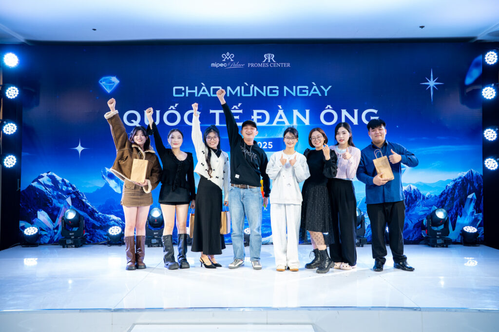 Tro-choi-tiec-year-end-party