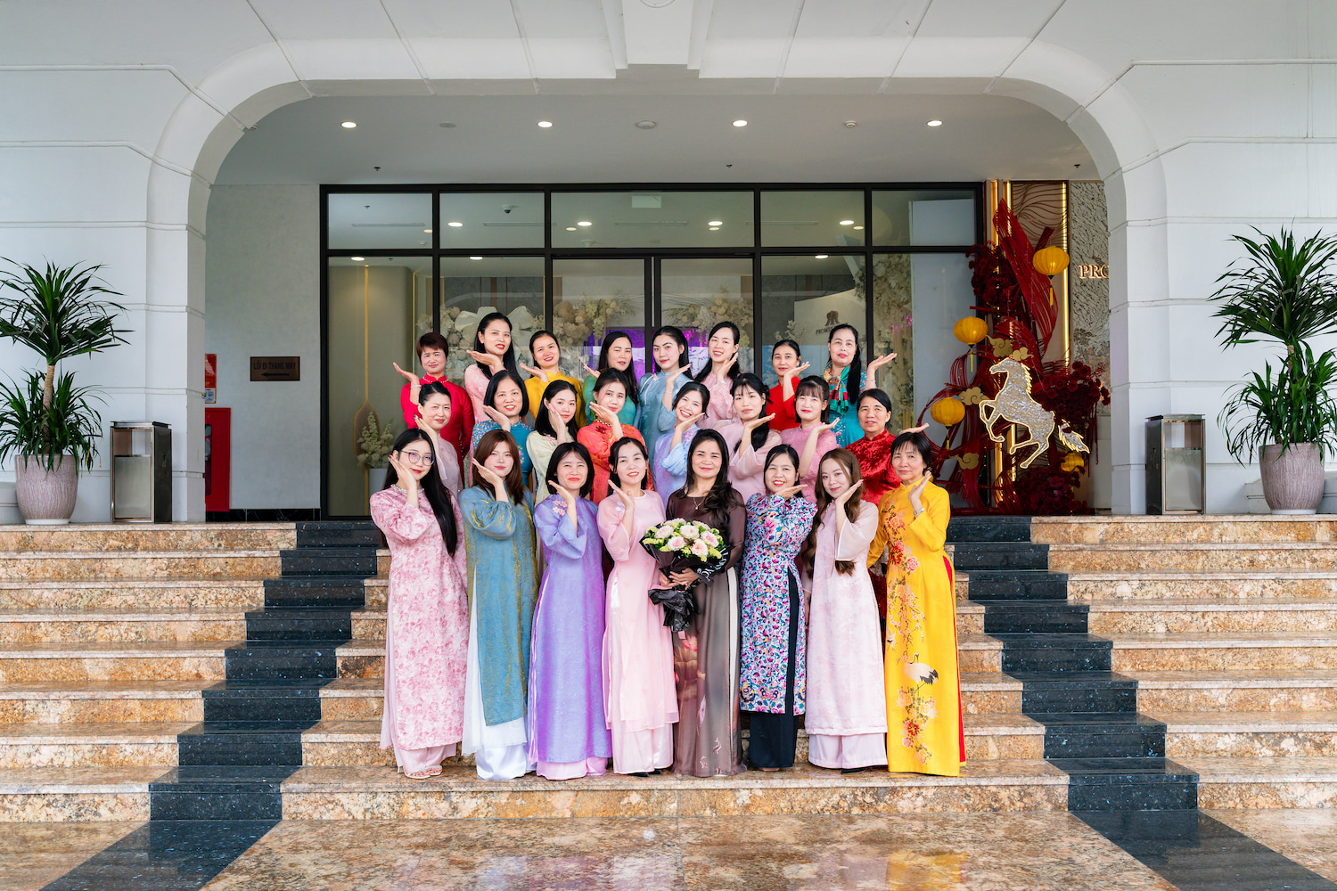Promes-center-huong-ung-tuan-le-ao-dai-2026